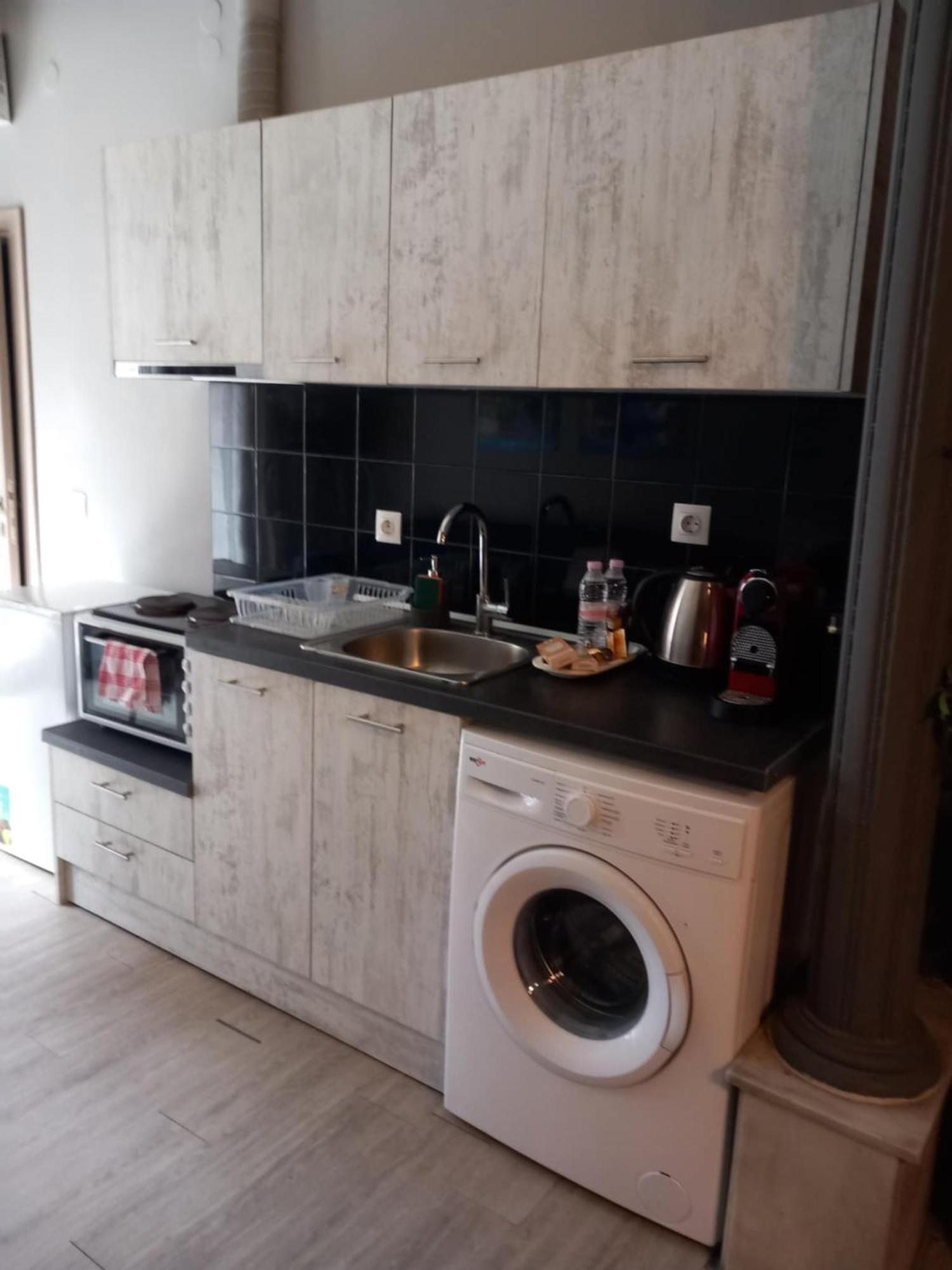Closer "Egnatia Apartment 1" Thessaloníki Ngoại thất bức ảnh