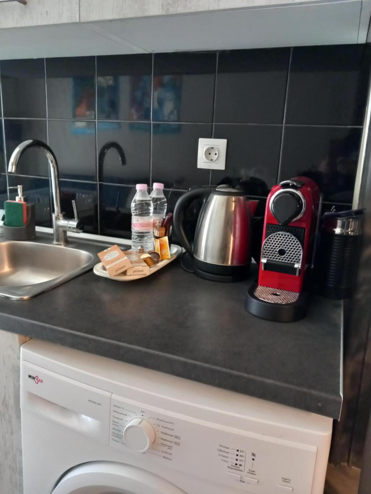 Closer "Egnatia Apartment 1" Thessaloníki Ngoại thất bức ảnh