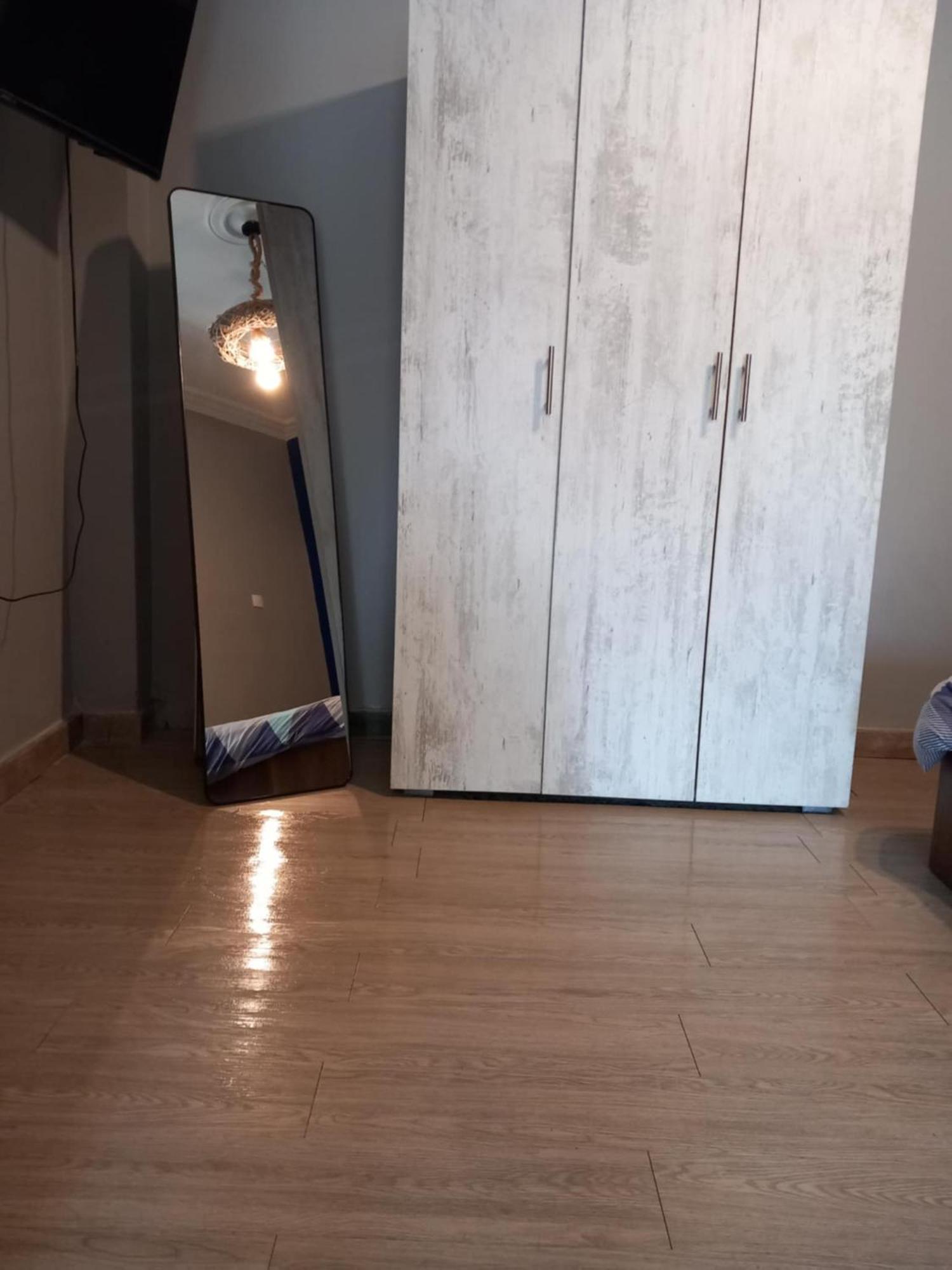 Closer "Egnatia Apartment 1" Thessaloníki Ngoại thất bức ảnh
