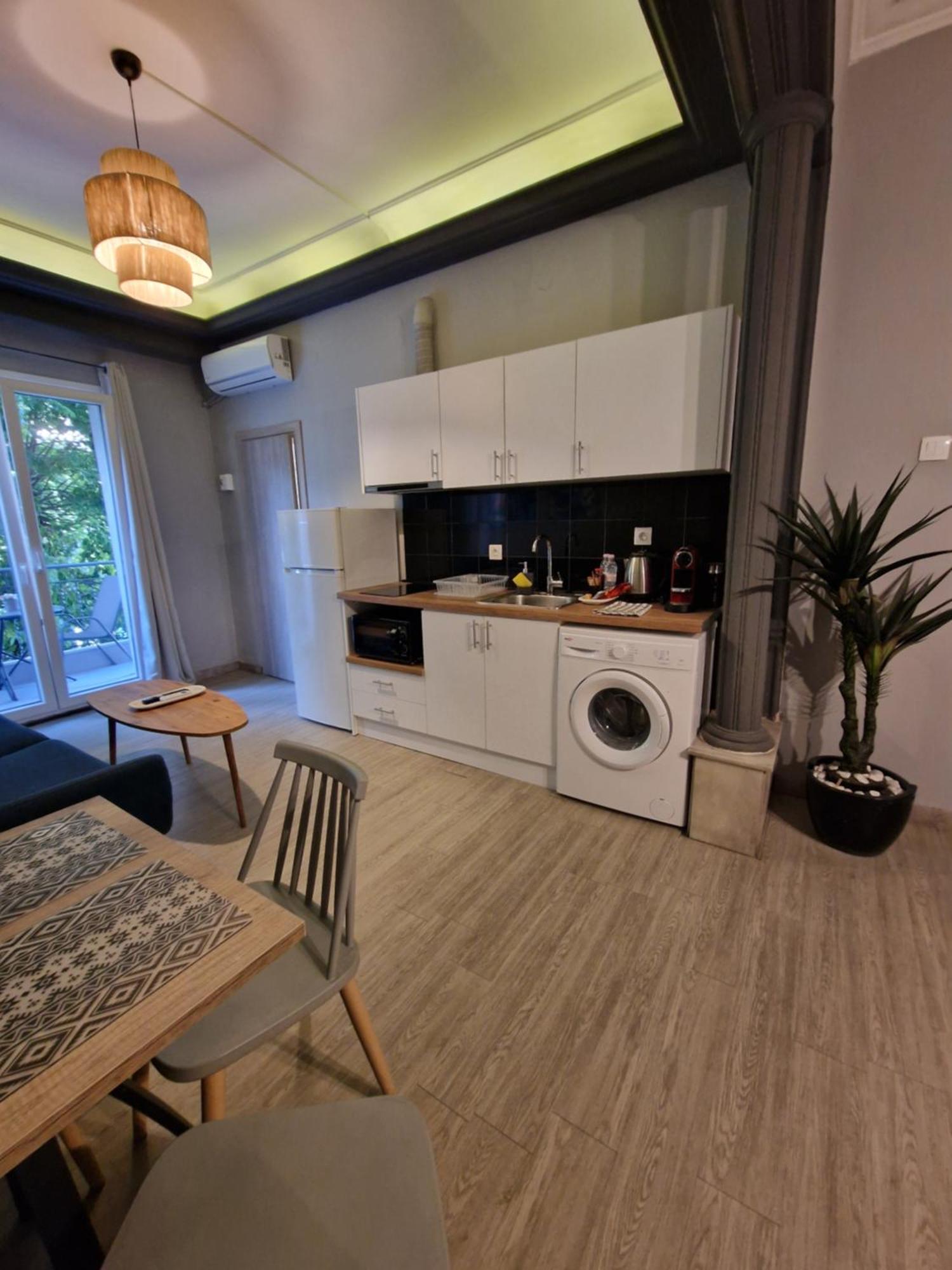 Closer "Egnatia Apartment 1" Thessaloníki Ngoại thất bức ảnh